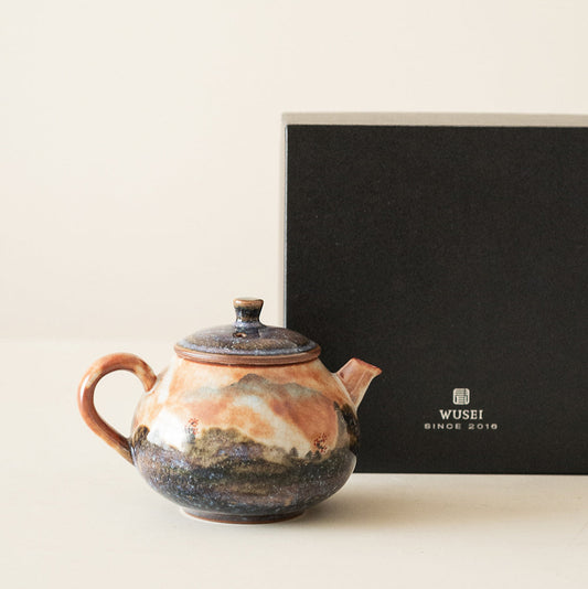 Fire-Burnt Clouds Design Tea Pot