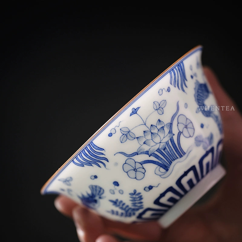 Jingdezhen Yuhe Auspicious Blue and White Porcelain Sancai Cover Bowl