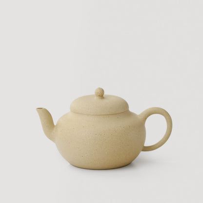 Ming-style Antique Pear Zisha Teapot