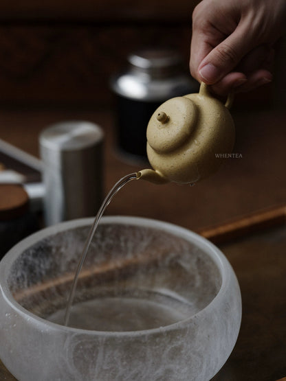 Ming-style Antique Pear Zisha Teapot